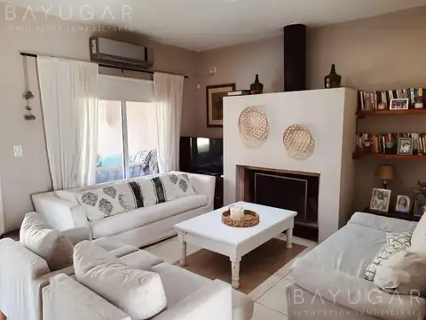 Alquiler (SIN MUEBLES) / Casa en Barrio Privado Sausalito - Pilar