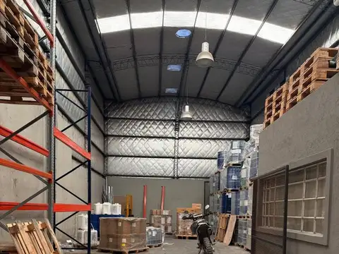 Galpon en Alquiler en Villa Martelli, USD 2.600