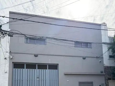 deposito galpon con Oficina 385m2 totales villa martelli vicente lopez