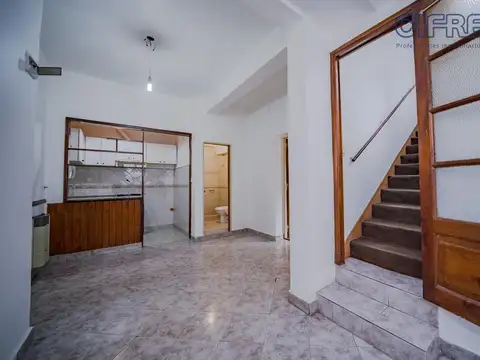 Depto Tipo Casa en Venta 59 años