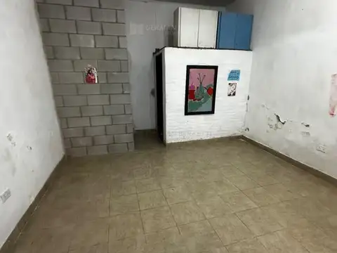 Local en Alquiler en Lanus Este, $ 580.000