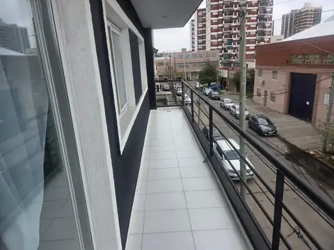Departamento en Alquiler en Sarandi, $ 1.400.000