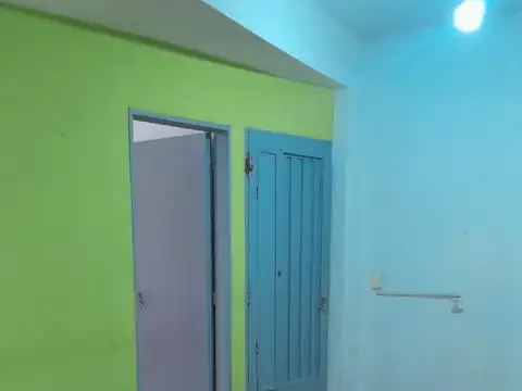 Depto Tipo Casa en Alquiler en El Palomar, $ 750.000