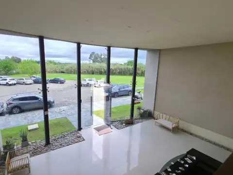 Oficina en Venta al Este