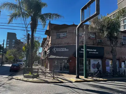24 DE OCTUBRE 100, Piso 1