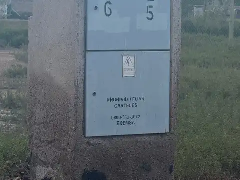 Terreno en Venta 15  mts Fondo
