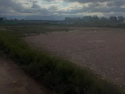 Terreno / Lote en venta de 700m2 ubicado en Otros barrios