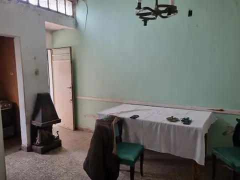 Depto Tipo Casa en Venta en Haedo, USD 85.000