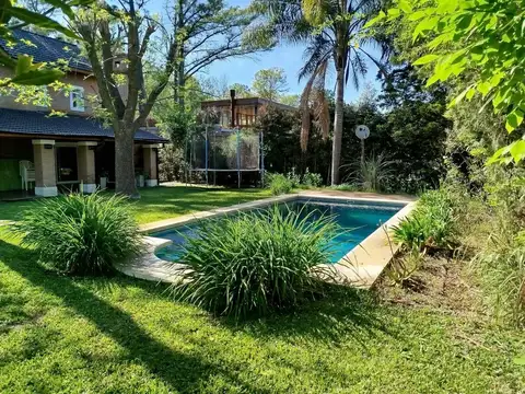 Casa de 4 dormitorios en excelente estado de muy buena calidad