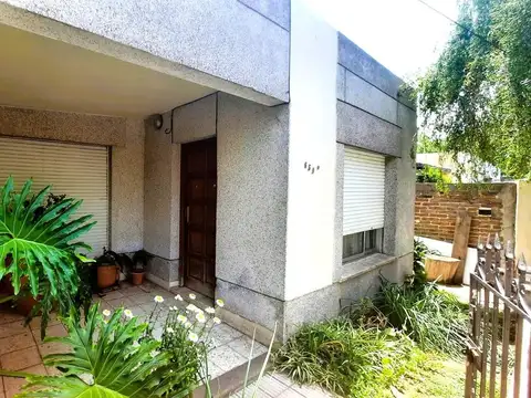 Casa en Calle 13 650.