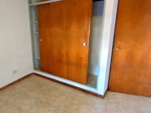 Depto Tipo Casa 2 ambientes con 1 baño