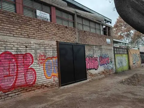 Galpon en Alquiler A Estrenar