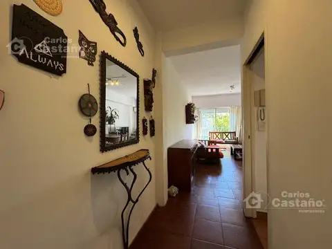 Gral. Juan Lavalle al 2000