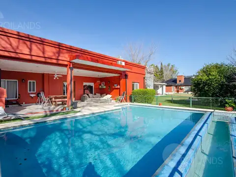 Casa de 4 amb en Venta en Boca Ratón Country Club, Pilar (Apta Crédito)