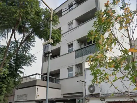 Departamento en Jose León Suarez