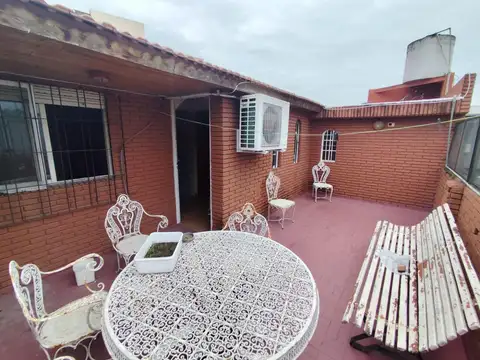 Avenida San Pedrito 1200, Piso PB
