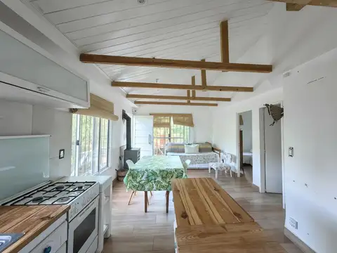 Casa 4 ambientes con 3 baños