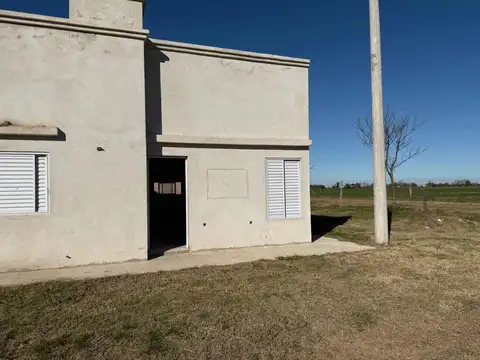 VENTA CASA EN CONSTRUCCION EN PUJATO NORTE