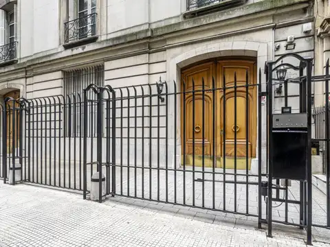 Departamento en Venta de 11 ambientes
