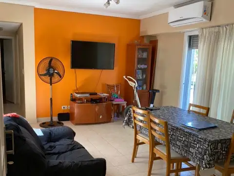 Depto Tipo Casa en Venta de 4 ambientes