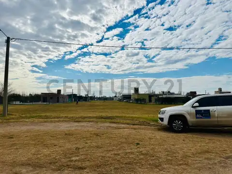VENTA LOTE BARRIO LOS MOLINOS ROLDAN