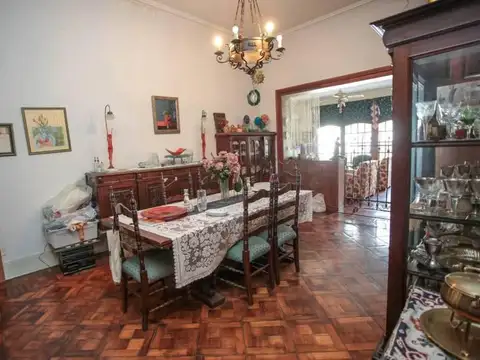 VENTA CASA DE 5 AMBIENTES C/ DEP. EN VILLA DEVOTO