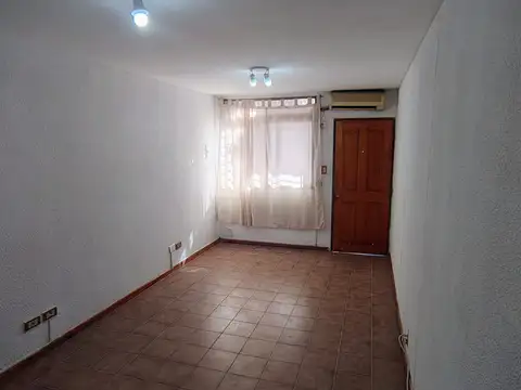 Departamento 5 ambientes con 1 baño