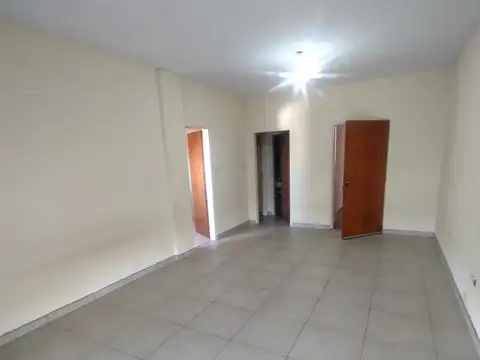 En alquiler depto centrico