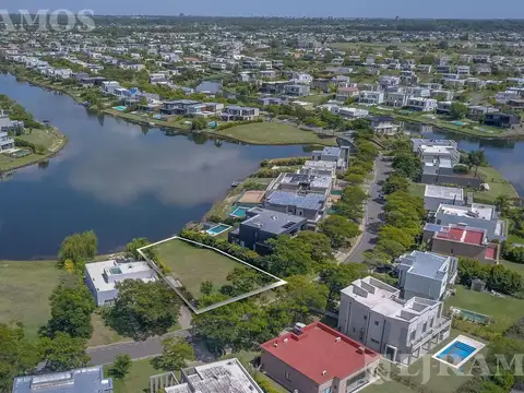 AL LAGO!  Barrio Vistas, Puertos / Escobar