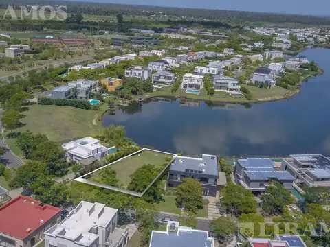 Terreno en venta al lago- Barrio Vistas, Puertos / Escobar