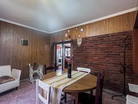 Casa en Venta con 1 cochera