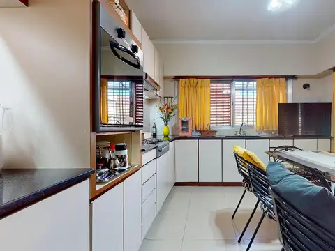 CASA EN VENTA PLATANOS