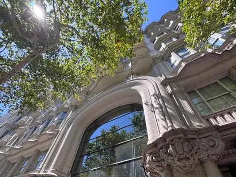 Avenida De Mayo 1300, Piso 6