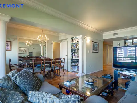 Semipiso de 4 ambientes con cochera en venta en Caballito