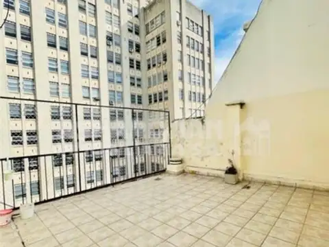 Marcelo Torcuato De Alvear 2100, Piso 10