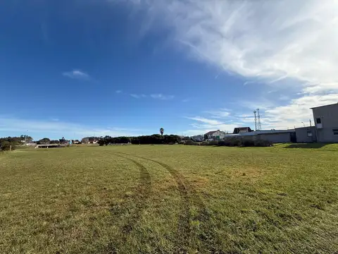 Terreno en Venta de 9794,37 m2