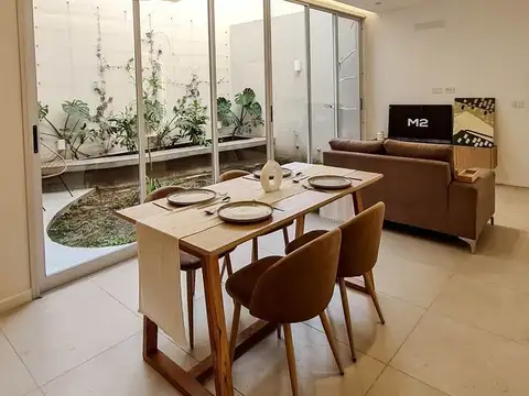 Casa 5 ambientes con 4 baños