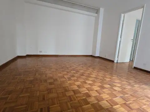 Chacabuco 100, Piso 3