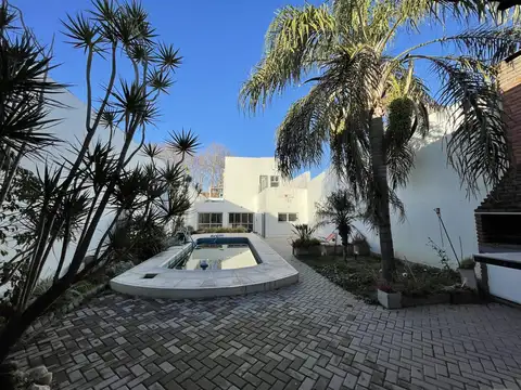 Casa 3 dormitorios con Piscina  - Mitre 5500 Rosario