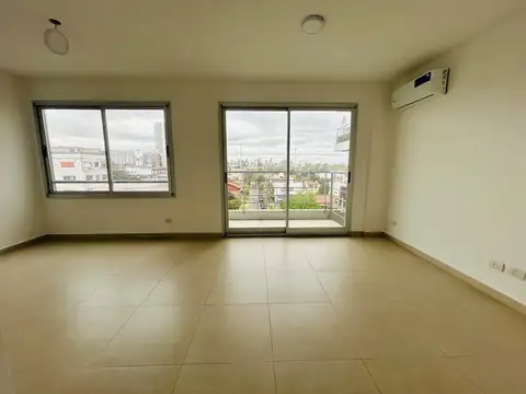 Aristóbulo Del Valle 1600, Piso 3