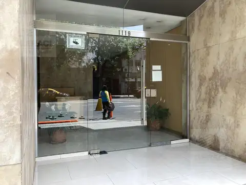 Av. Jujuy 1119, Piso 4 Dto. B