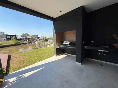 Casa en Venta al Noreste