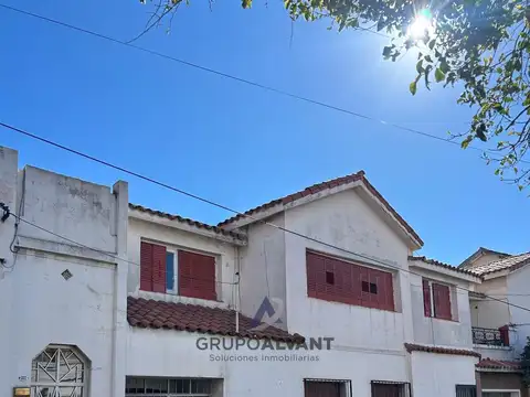 VENTA Oficinas o Local Comercial. Chacabuco Nº885