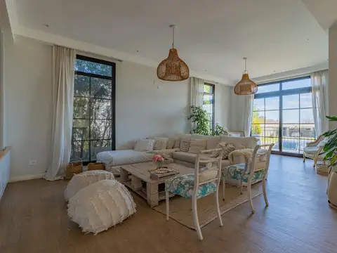 Casa en Venta de 5 dormitorios