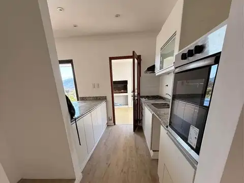 Casa en Venta con 6 cocheras