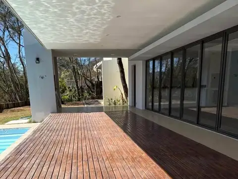 Exc casa 3 dorm vta gge/pileta/gge/asad/jard Valle Escondido