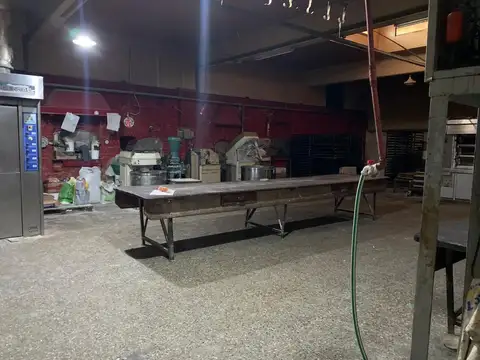 Local en Venta en La Lucila, USD 620.000