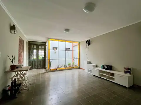 CASA  EN VENTA CAMPANA