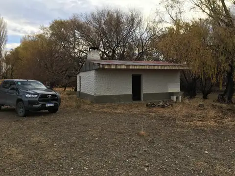 Campo de 13.157 has en Rio Senguer