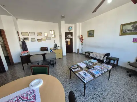Oficina en Venta en Quilmes, USD 40.000